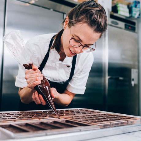 Employé pâtisserie