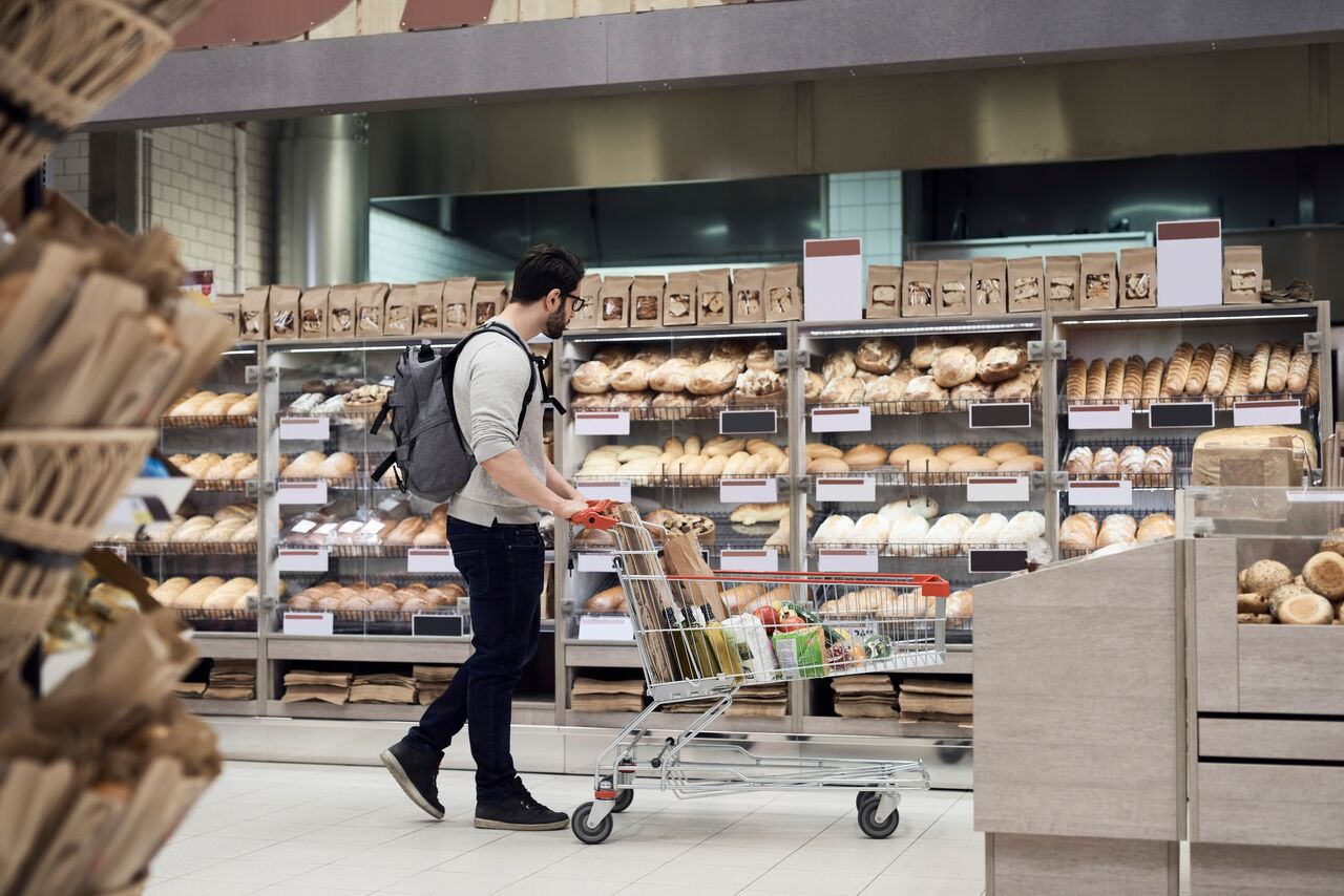 1280  Web Consommateur dans un supermarché