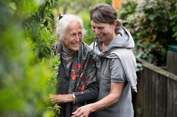 La Fondation d’entreprise AG2R LA MONDIALE récompense six associations pour leurs actions face à la pandémie
