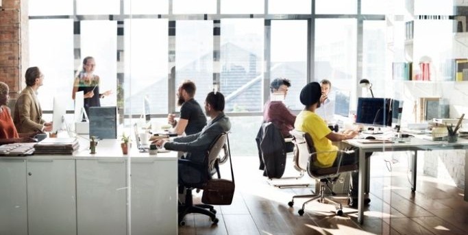 Découvrez le Baromètre santé au travail 2025