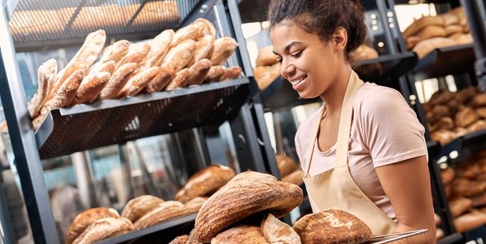Vendeuse ou salarié en boulangerie