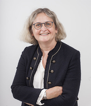 Isabelle Hebert 300 350